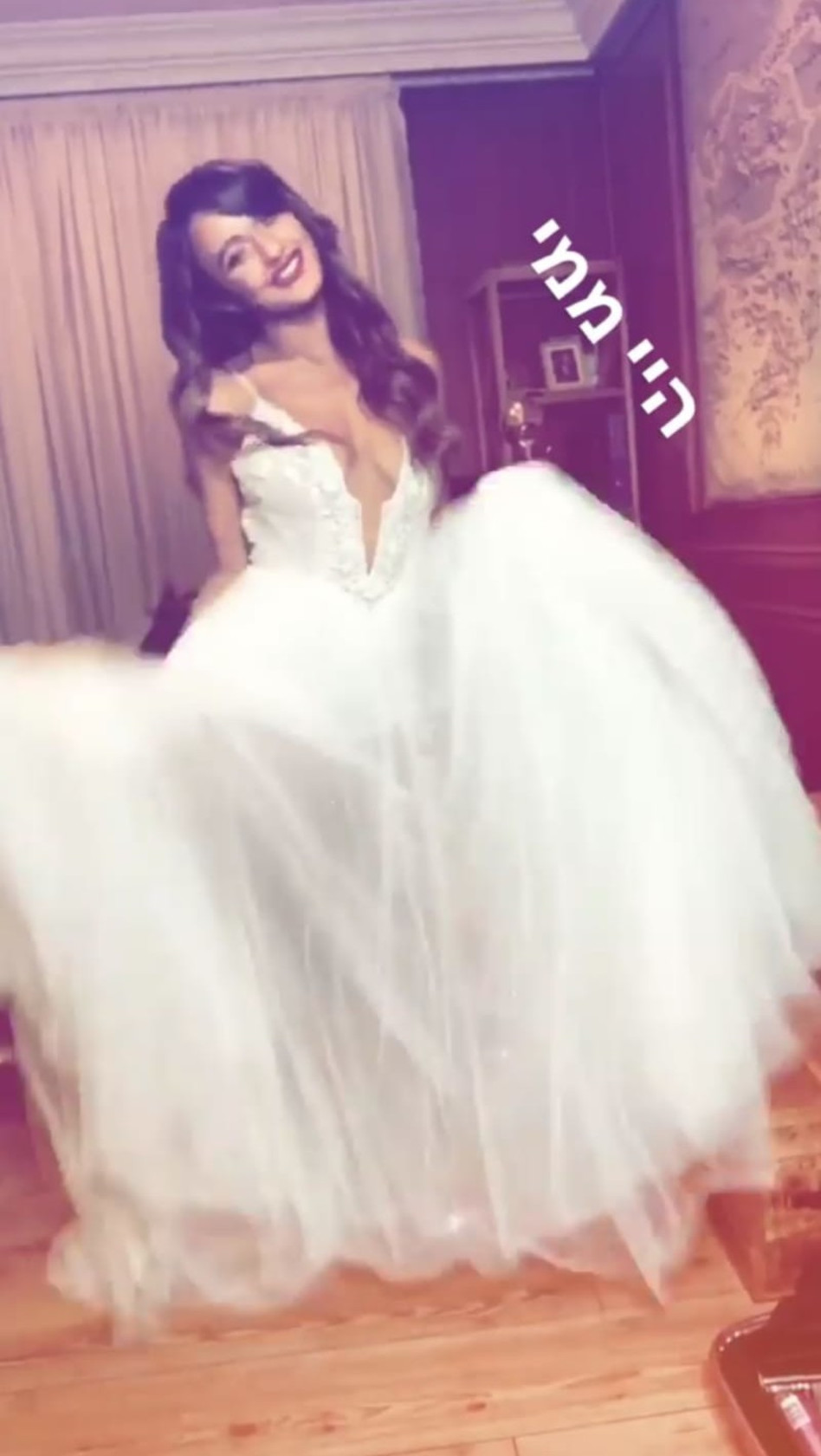 שמלה מספר שתיים (צילום: אינסטגרם)