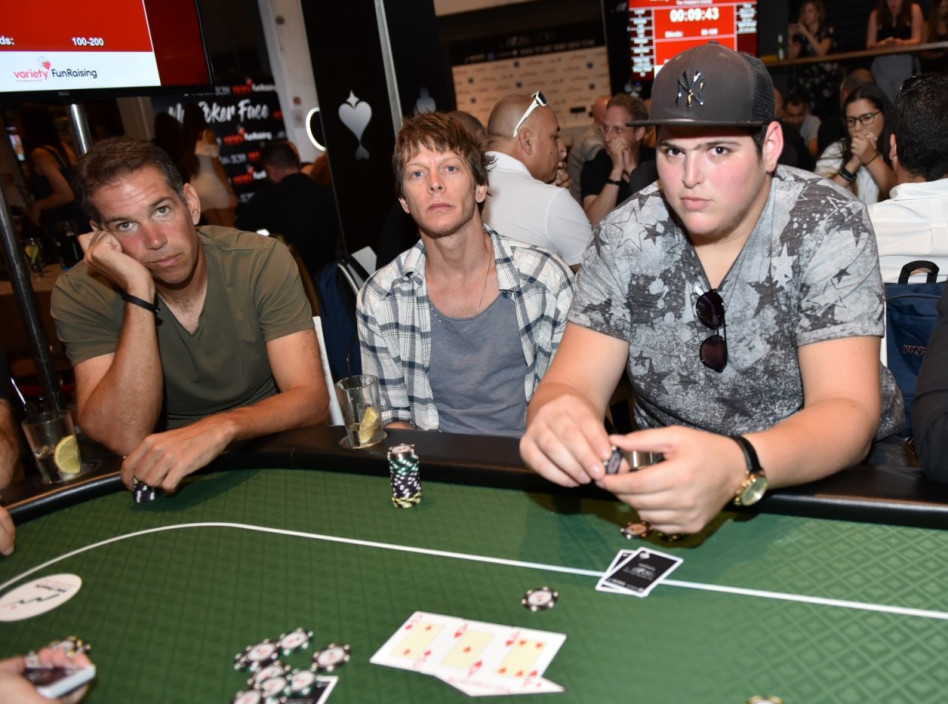 תראו כמה ז'יטונים! (צילומים: גונן שמר)