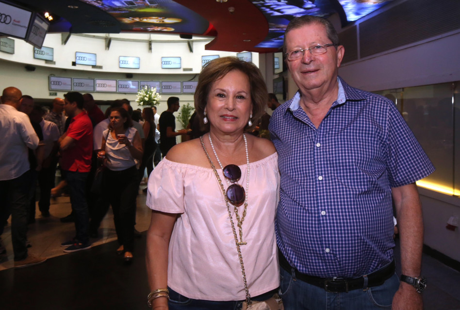 נאוה ברק זינגר ושלום זינגר