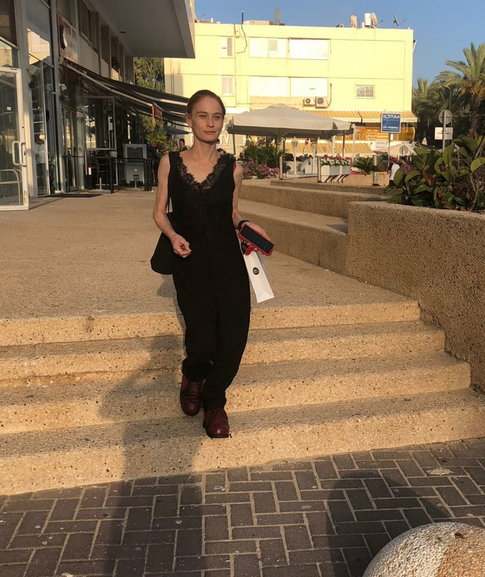 מה עם פוזה למצלמה?