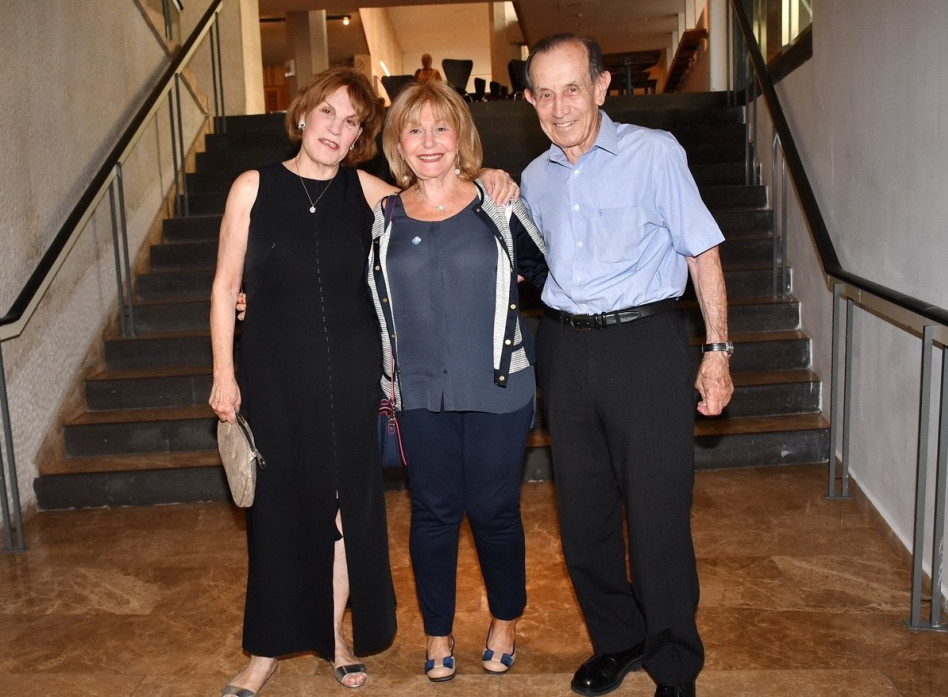 יהושע מאור, ציפי רובין וגליה מאור