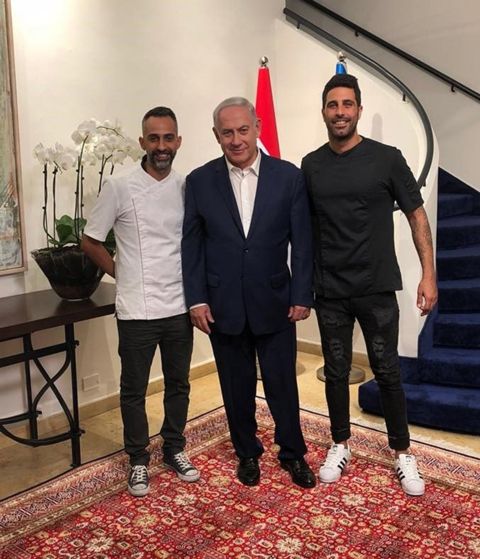 יוסי שטרית, בנימין נתניהו ודוד אלמקיאס (צילום: איתן שפיר)