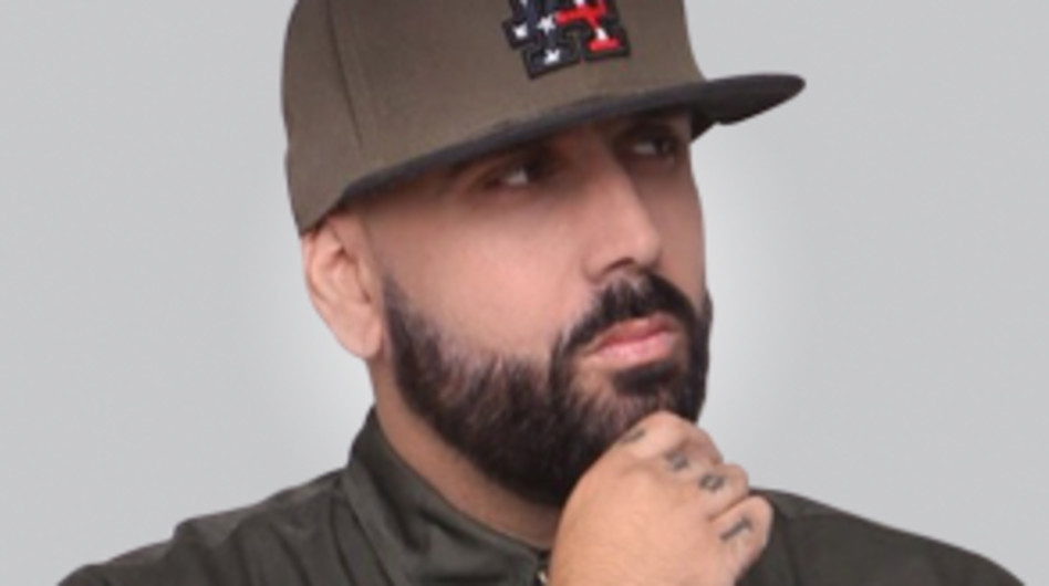 הצל (צילום: ''Rockwool cubes-inlay PNr°0091'' מאת D-Kuru - נוצר על ידי מעלה היצירה. מתפרסם לפי רישיון CC BY-SA 3.0)