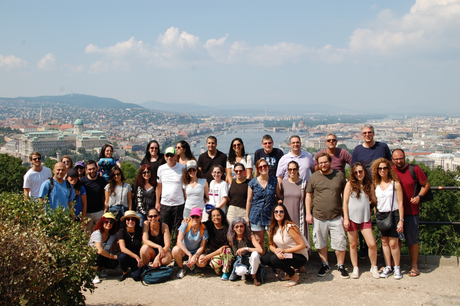 פינברג והעובדים (צילום: טל שובל)