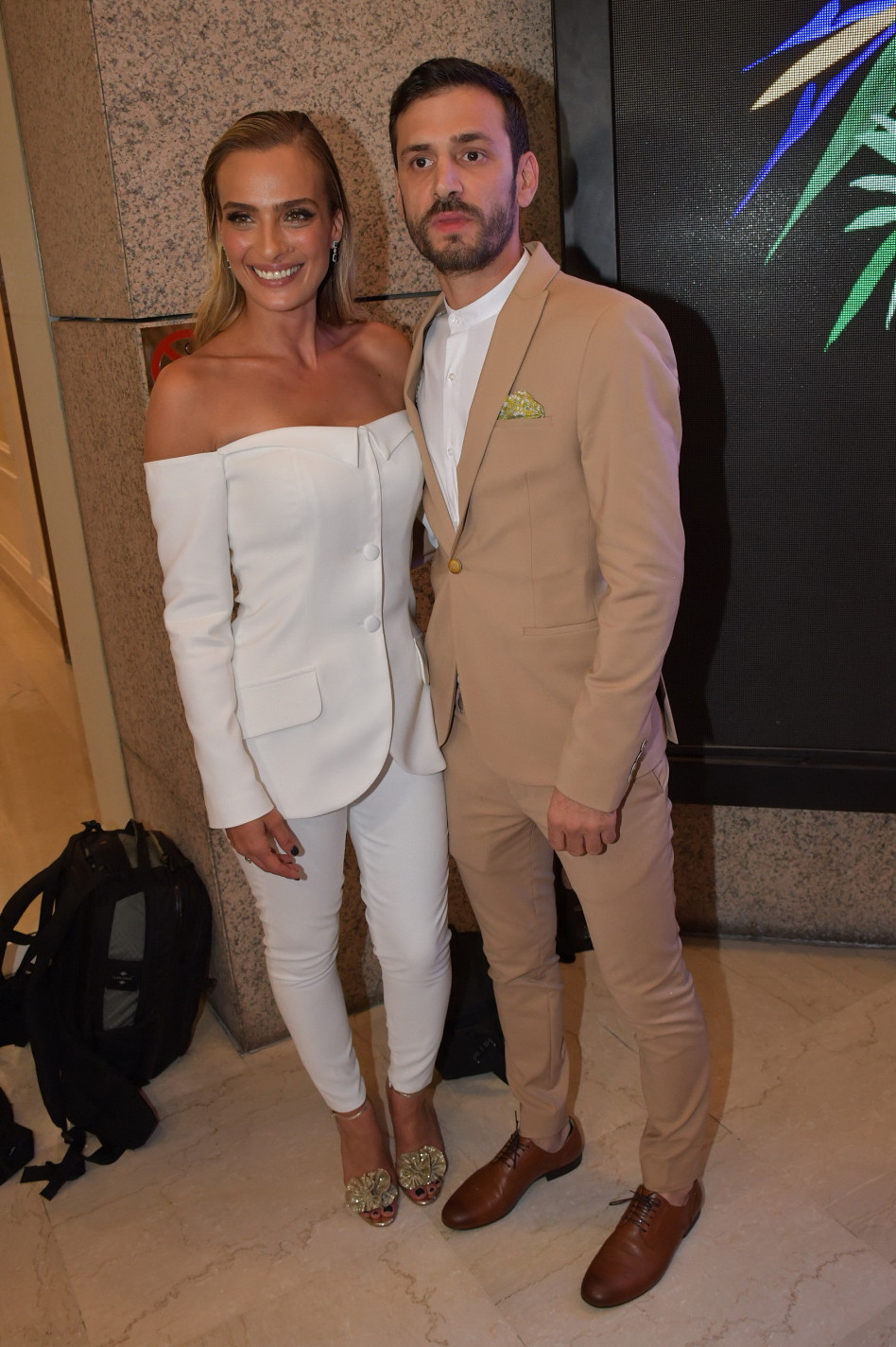 שיניים כמעט מושלמות? אילנית לוי ואלירז שדה (צילום: פרטי)