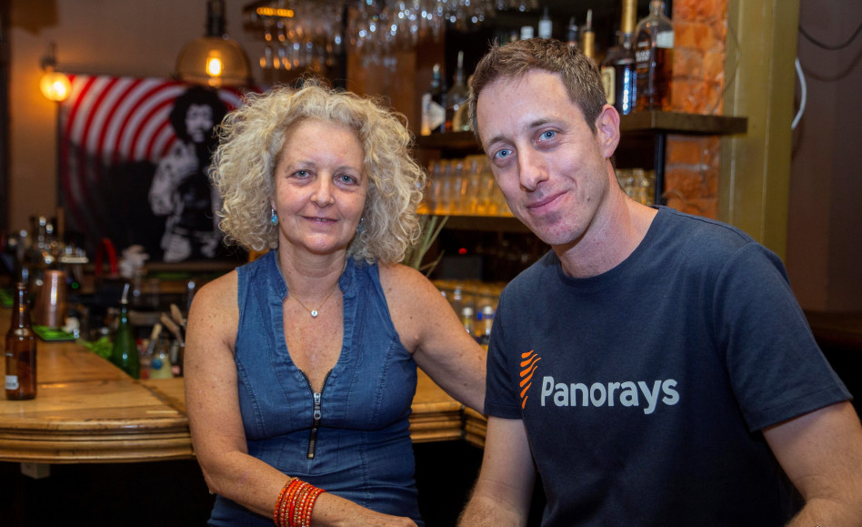 מתן אוראל ואיריס גינזבורג (צילום: דנה תמרי)