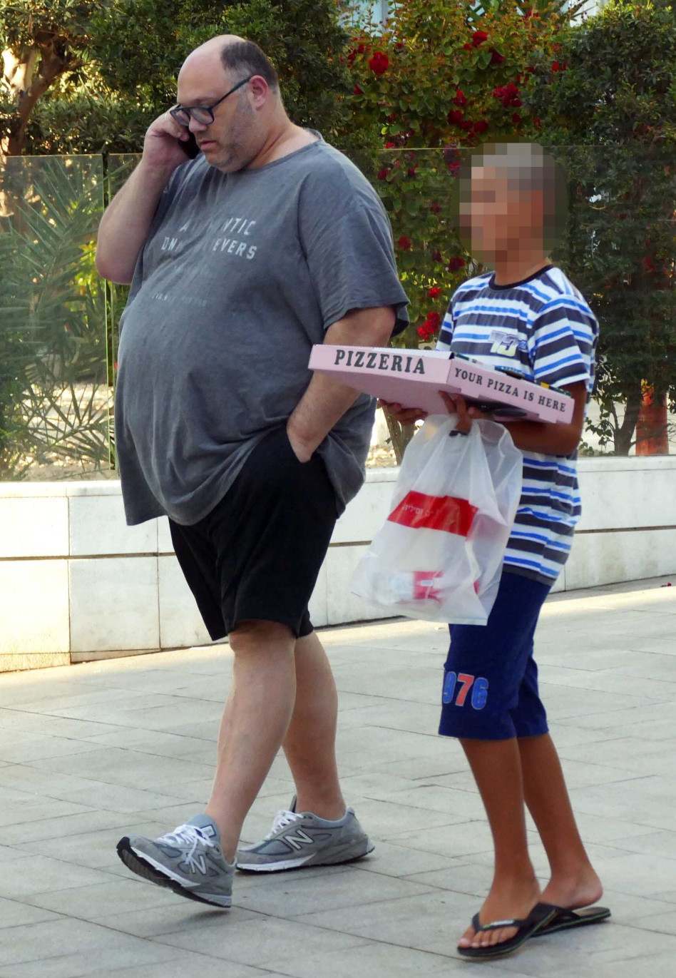 כי אחרת מי יסחוב אותה?