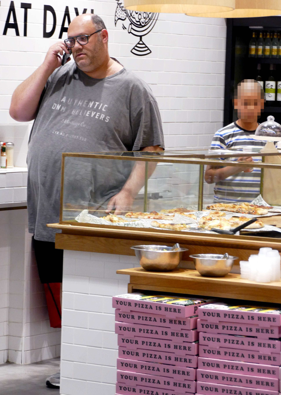 אולי התקשר להלונדר להתנצל?