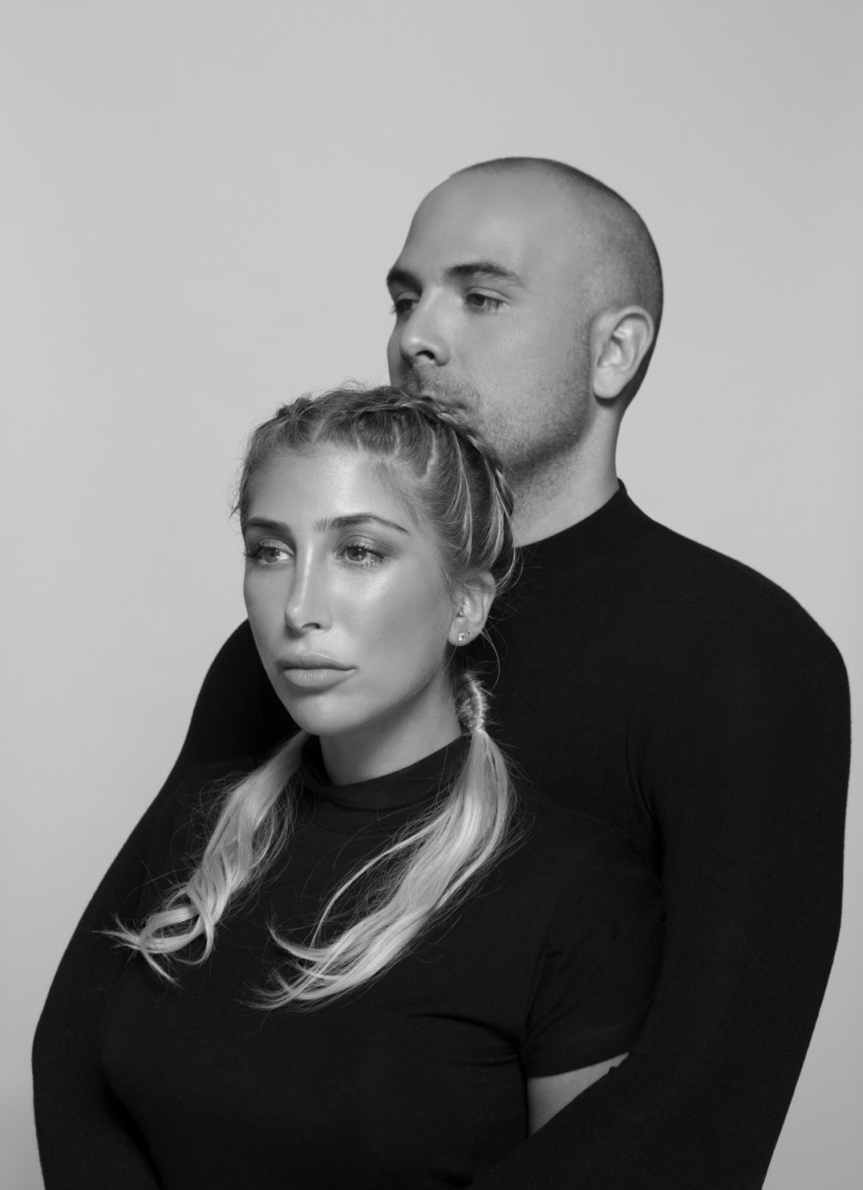 התמונה שנקנתה. מעיין אשכנזי ואביחי אוחנה (צילום: תום מרשק)