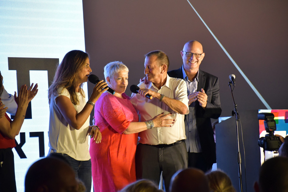 רון ויעל חולדאי ועינת שרוף