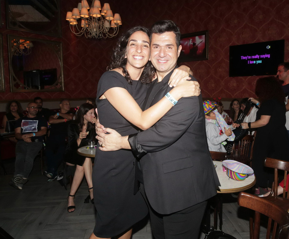 חיבוק לאלמה דישי