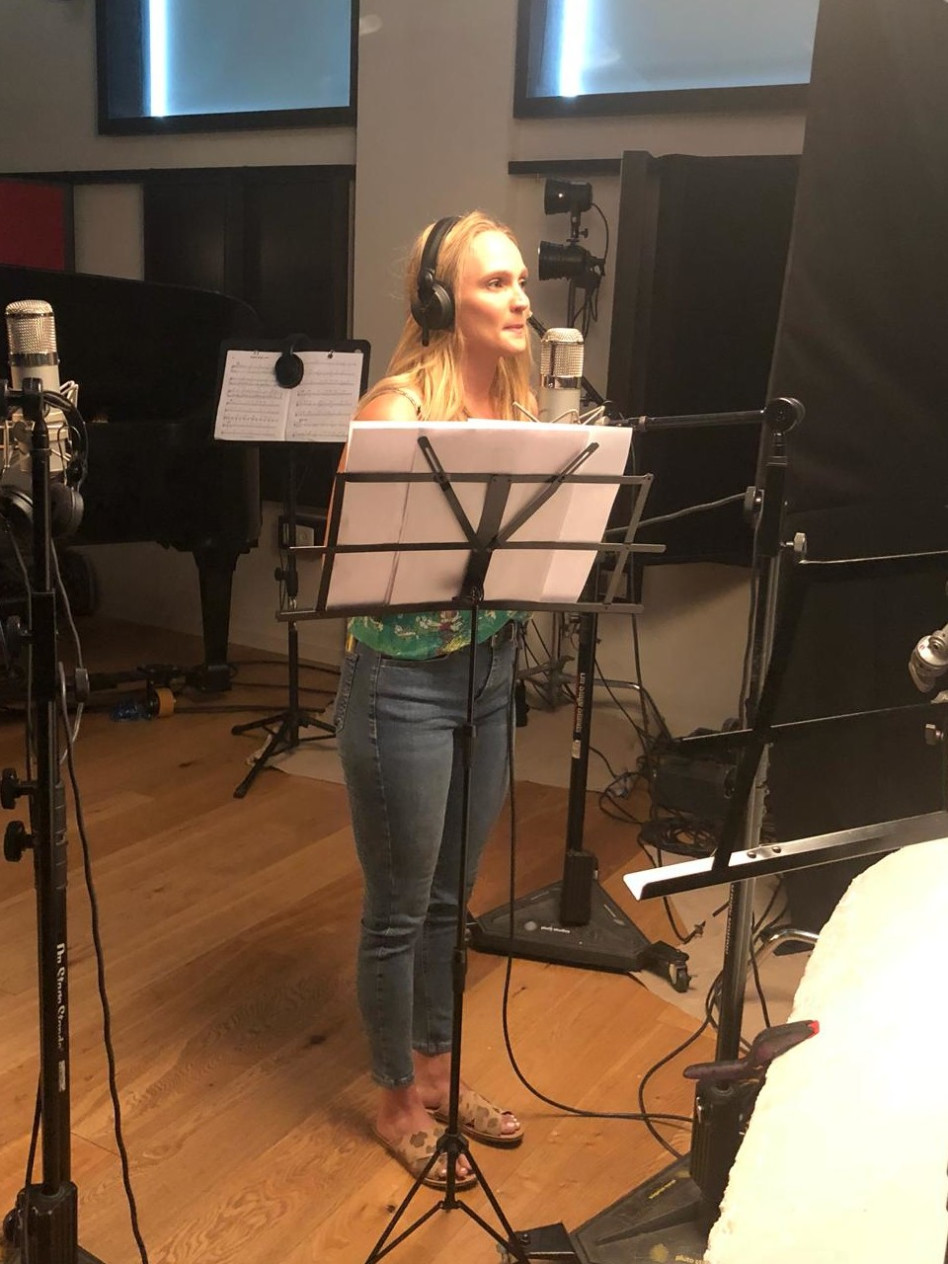 רוני סופרסטאר