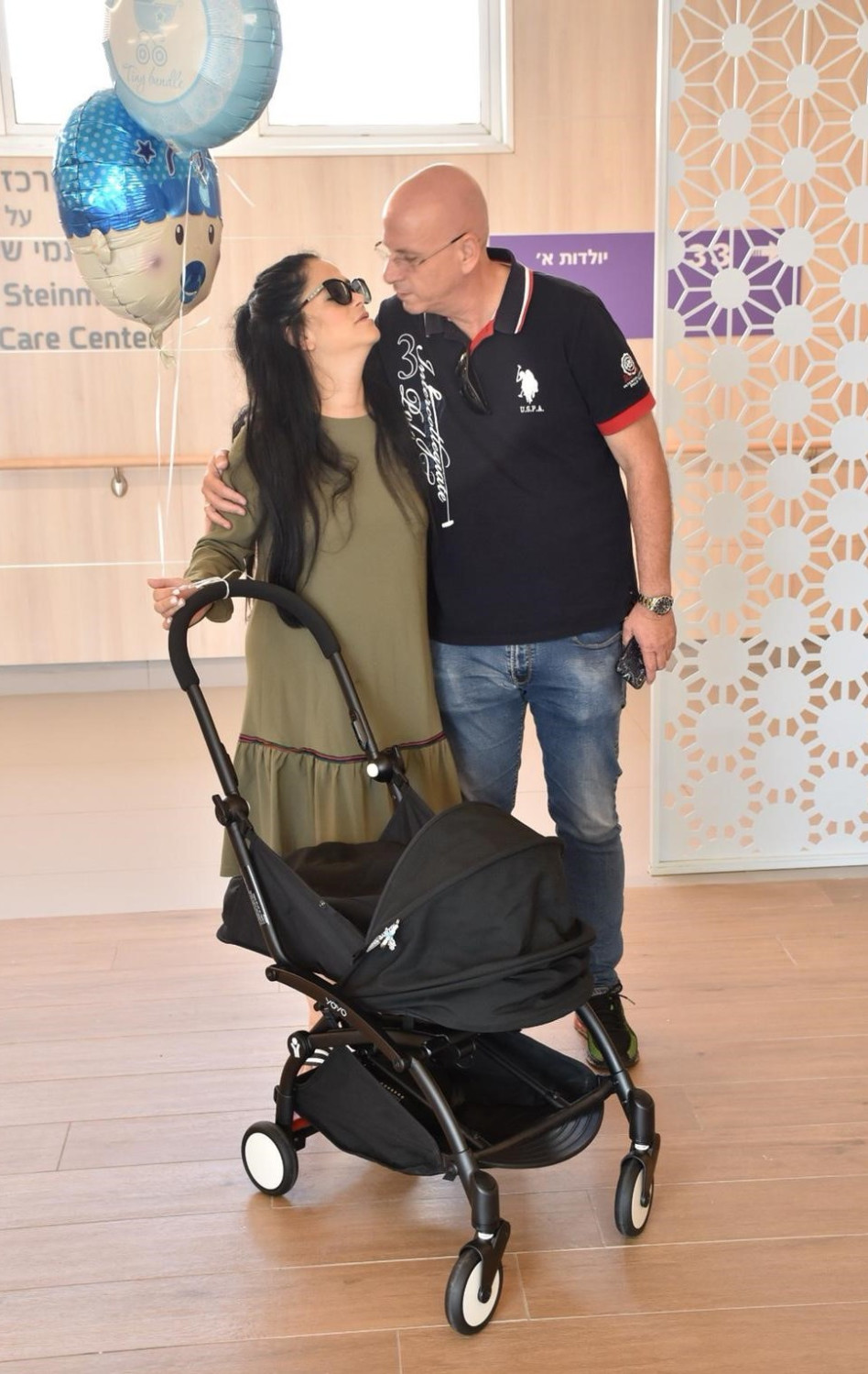 טוב, נשיקה זה מספיק