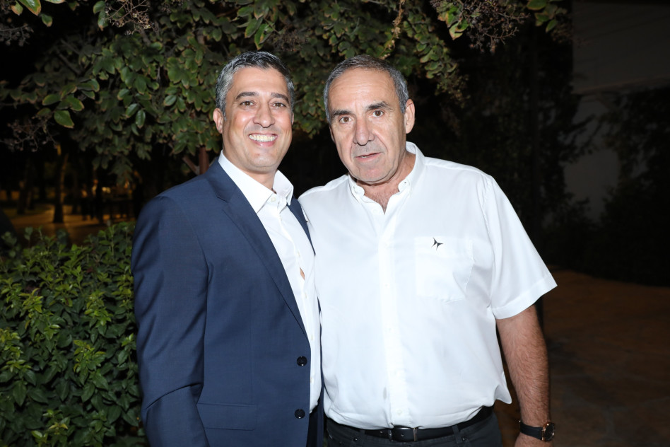 משה קפלינסקי ומנשה שמש (צילום: רפי דלויה)