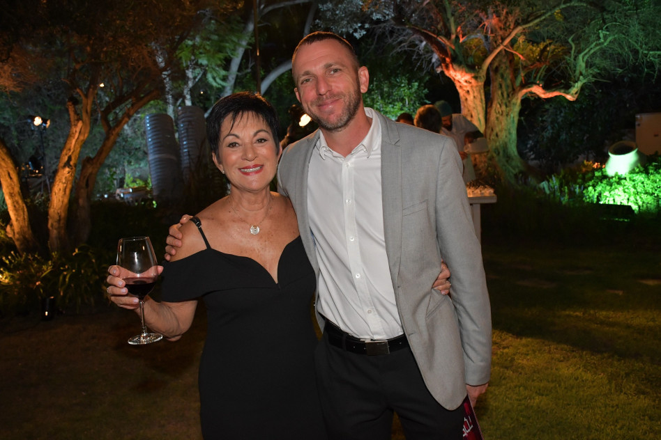 צח גרניט ועליזה יפו