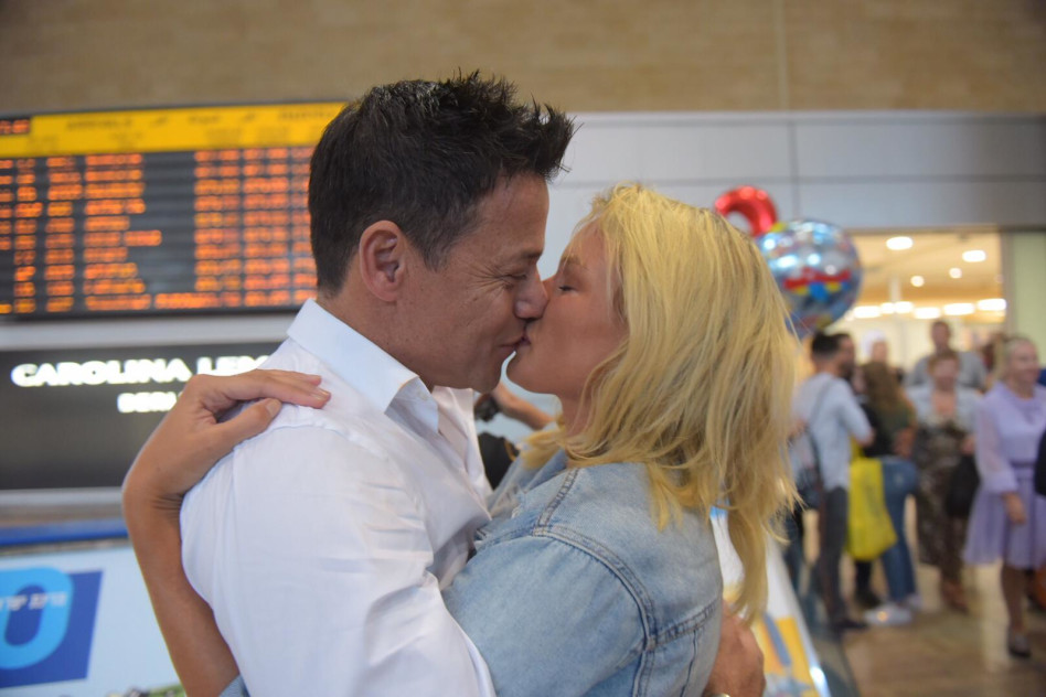 אלכסה ומשה עוז (צילום: אבשלום ששוני)