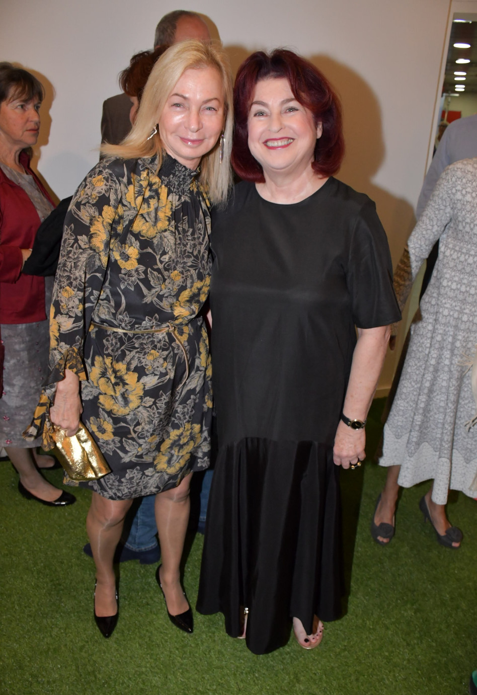 לאה פרץ ואריאלה ורטהיימר