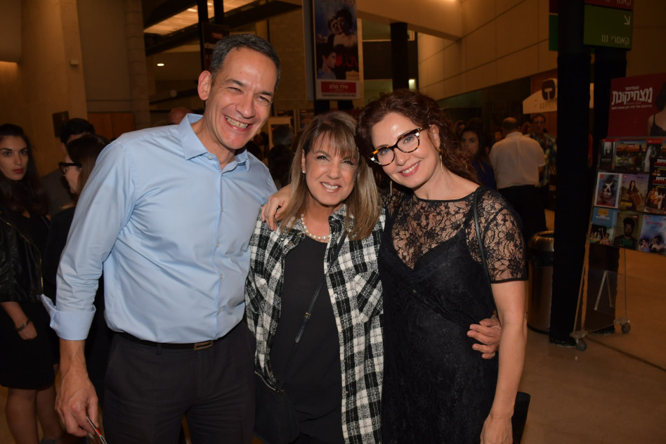 )לימור גולדשטיין, ליאורה עופר ורון אבידן(צילום אביב חופי