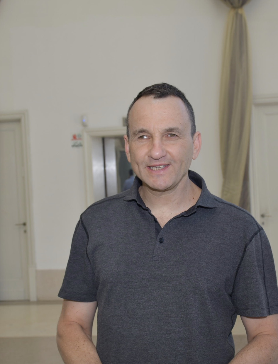 )אייל חומסקי (צילום אביב חופי