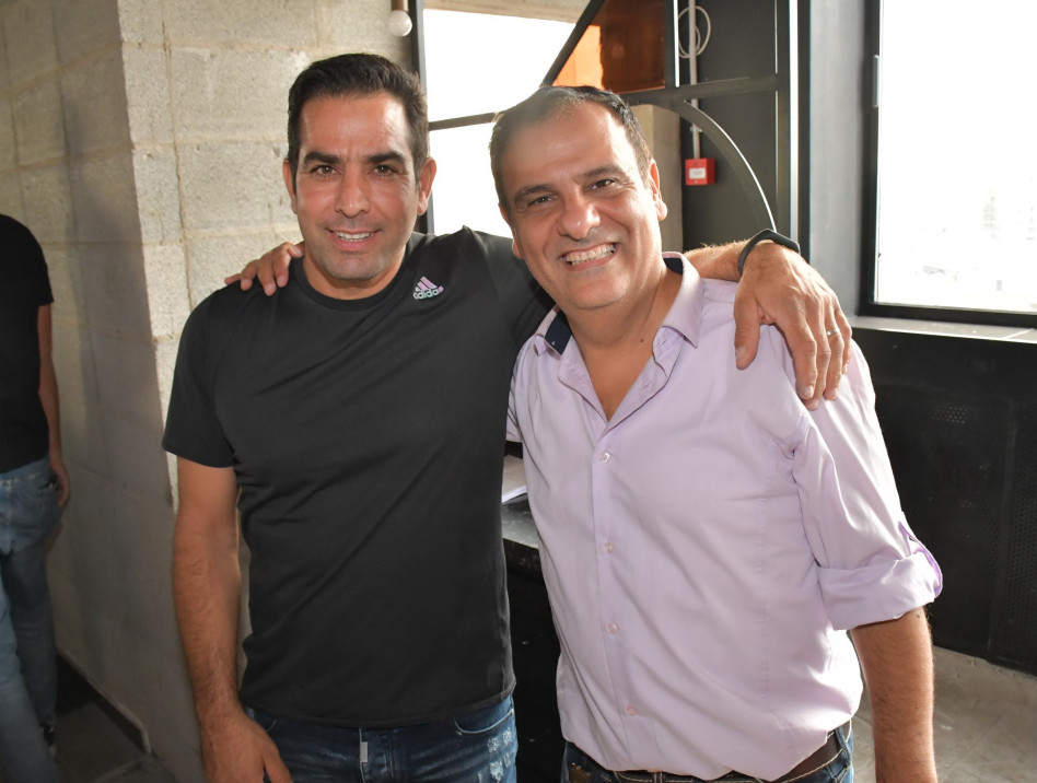 שורדים במיל (אסף אשתר ומני נפתלי)