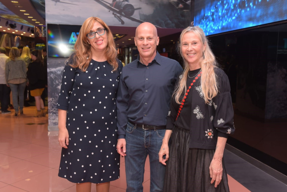 עדי ועמי לידור ואורלי דרור-אזוריאל (צילום: אבשלום ששוני)