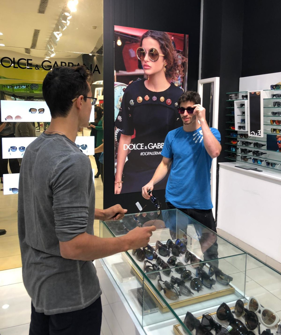 מזל שחזנוב שם לעזור!