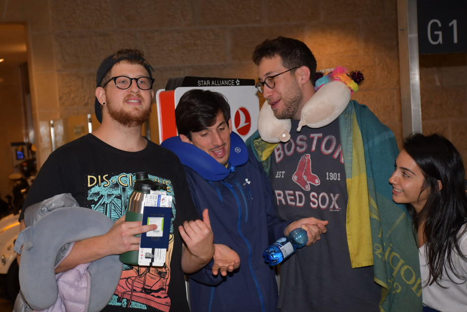 יעל ויוסיאל עם בן ואורי שפלן