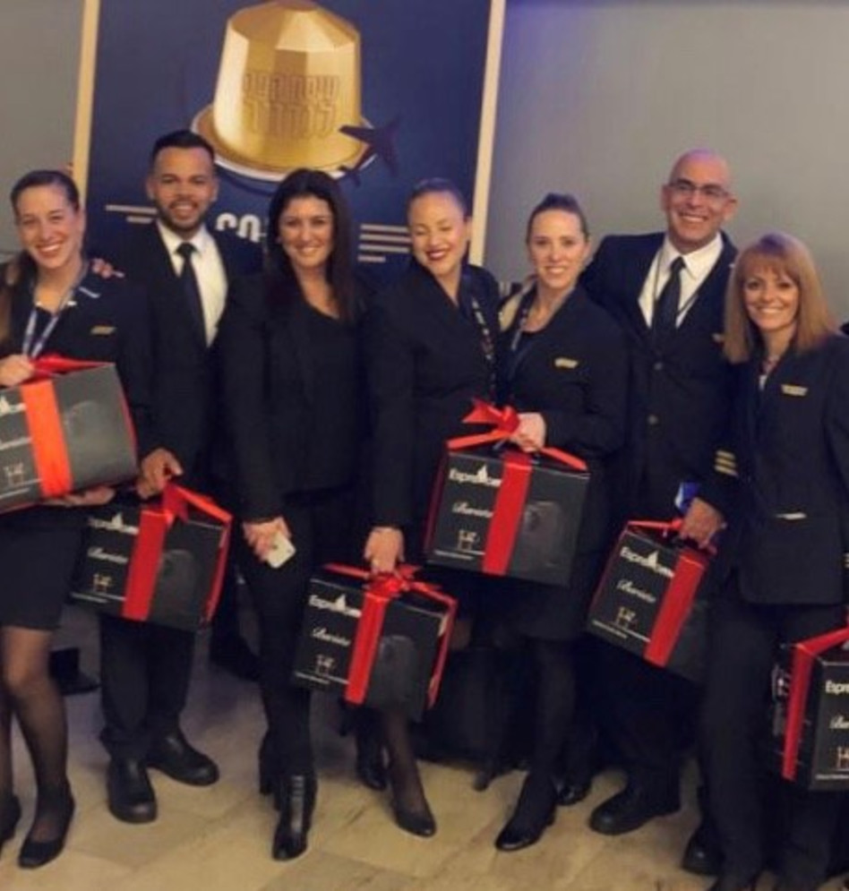 מירה פיזיצקי והצוות(צילום: The Station)