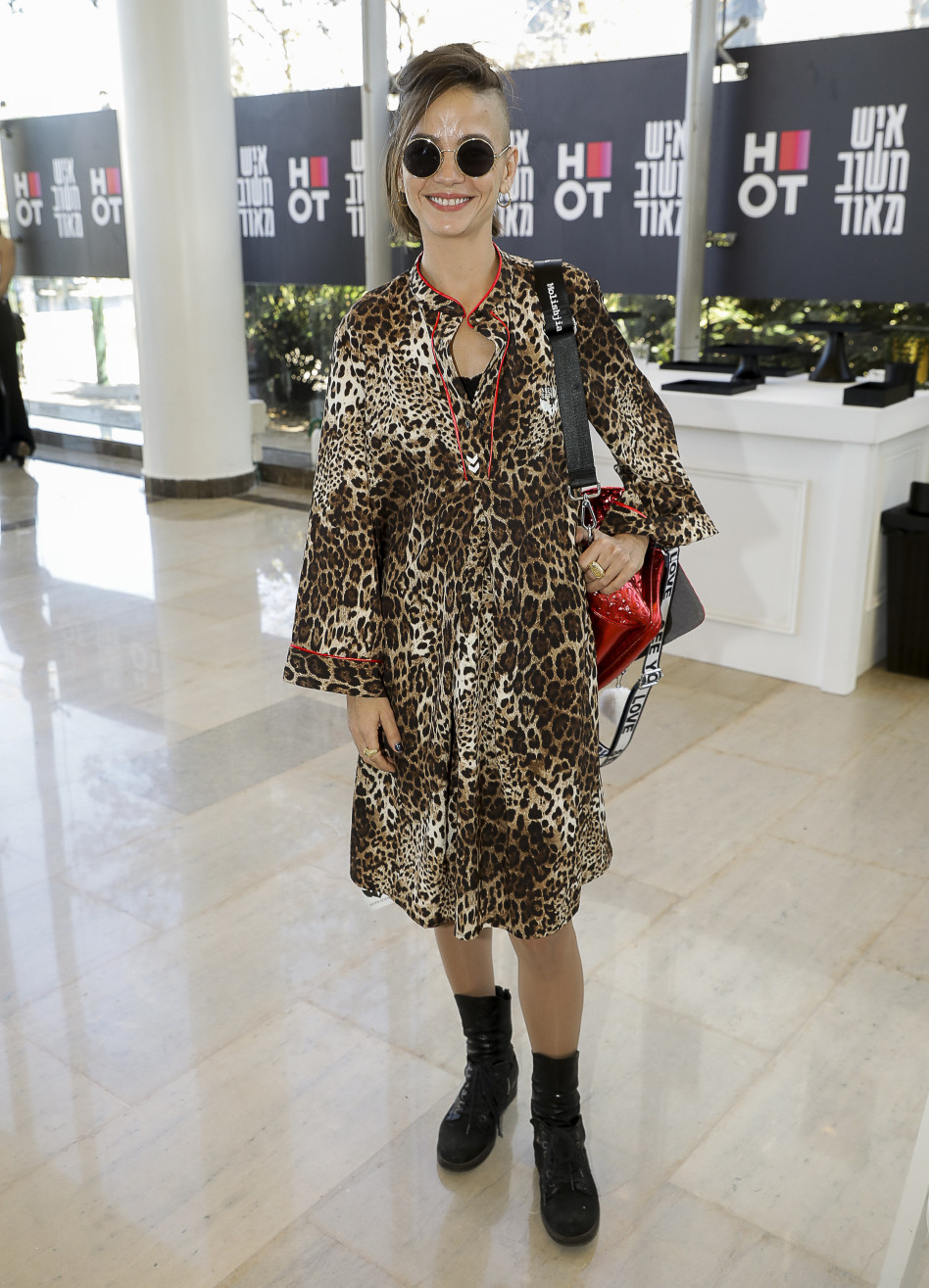 ואיפה אורנה?