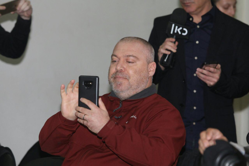 גונן בן יצחק במסיבת העיתונאים של בנט ושקד (צילום: אבשלום ששוני)