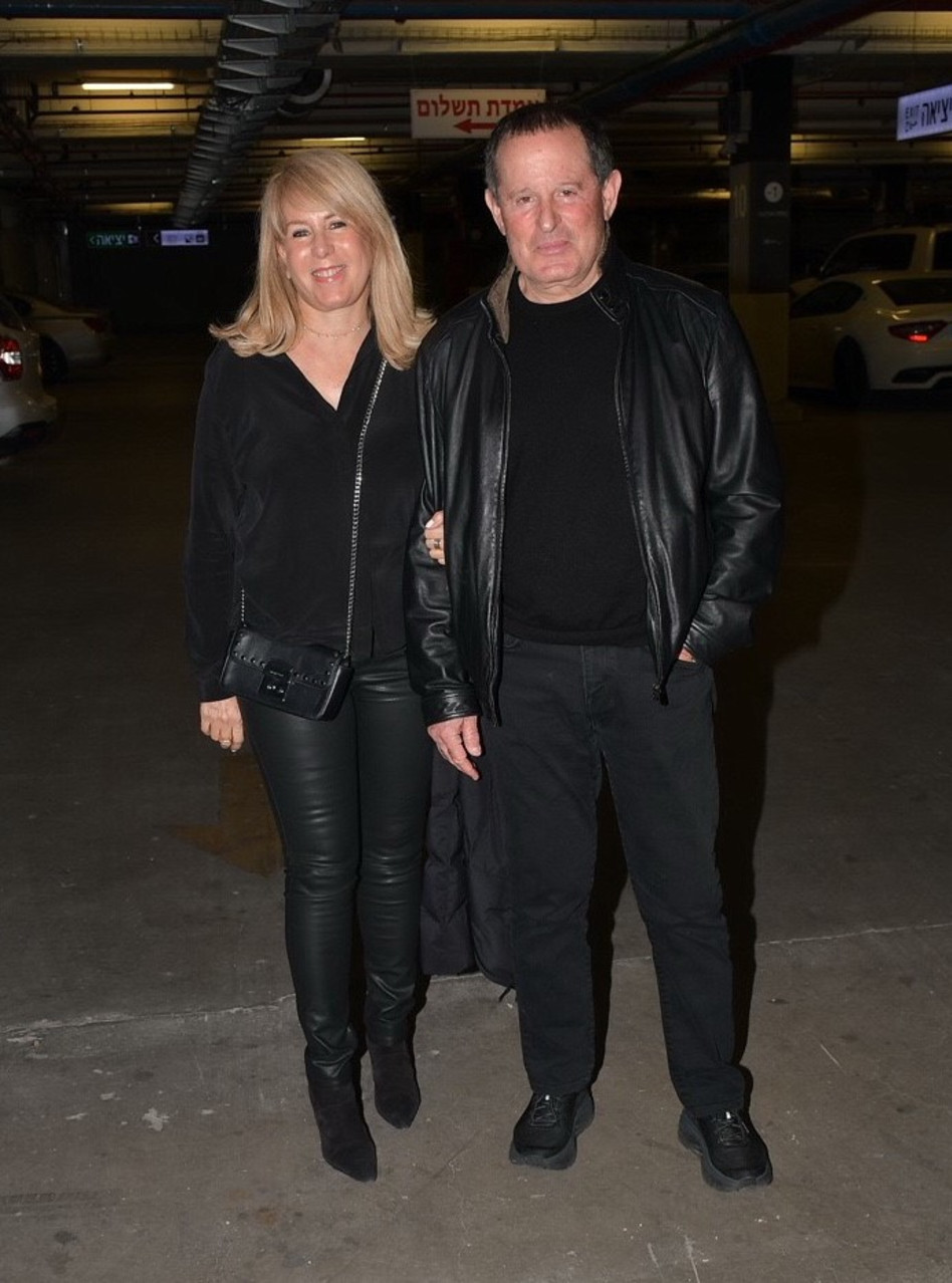 מאיר ועדינה שמיר