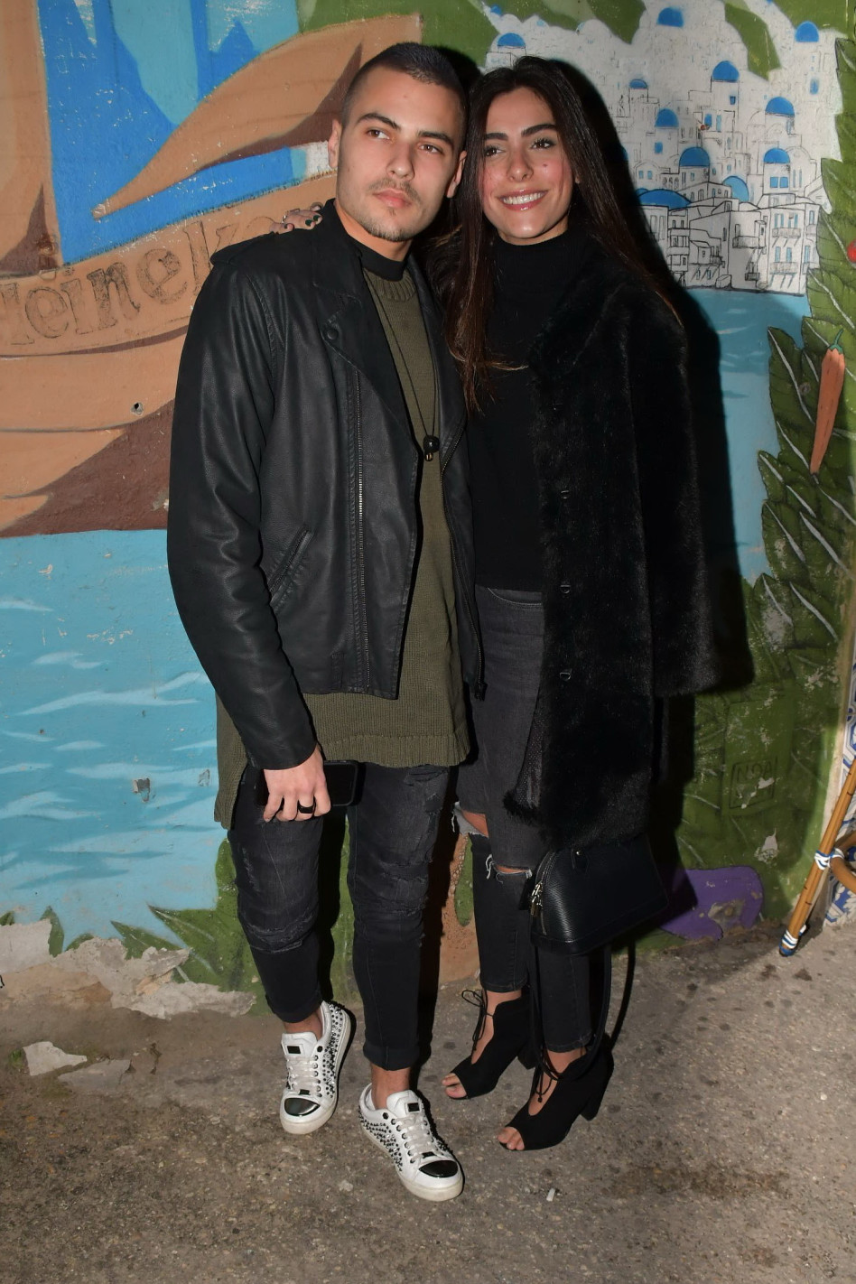 בלי דניאל גרינברג הצלע השלישית. בר ורועי סנדלר