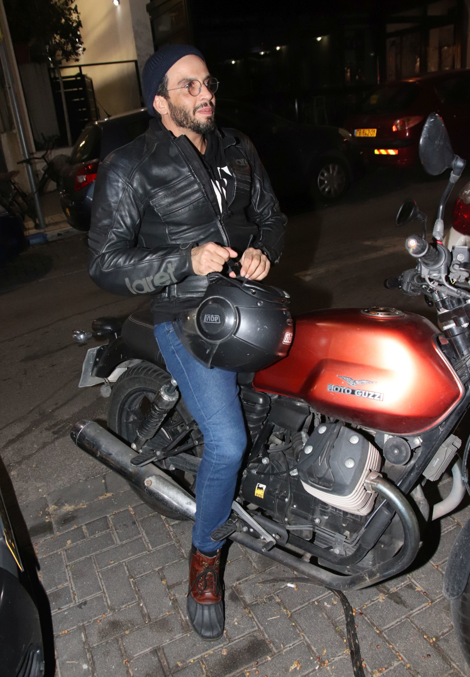 בא בסטייל. מושיק גלאמין