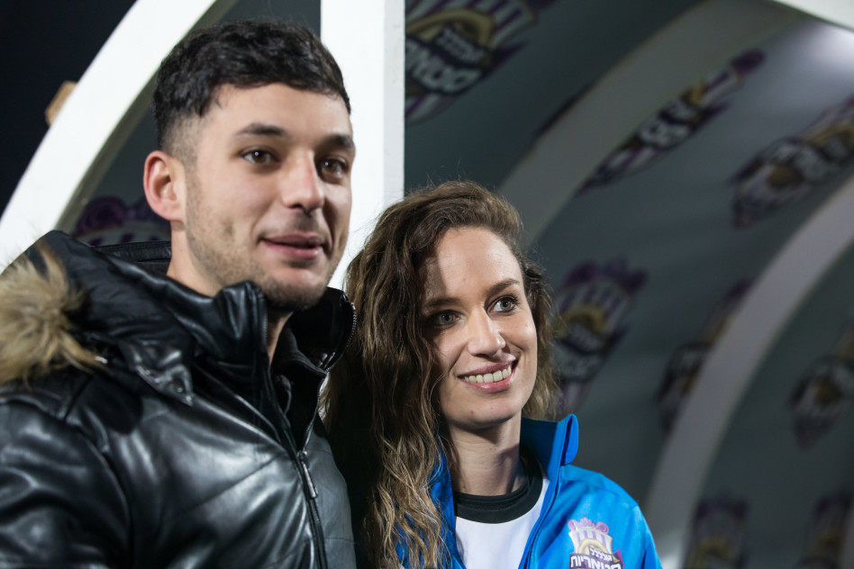 הופעת בכורה. קארין סנדל וישראל אוגלבו