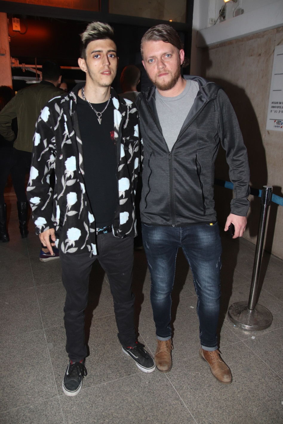 אוקי תעקבו: דניאל תבורי מימין, אוראל תבורי משמאל