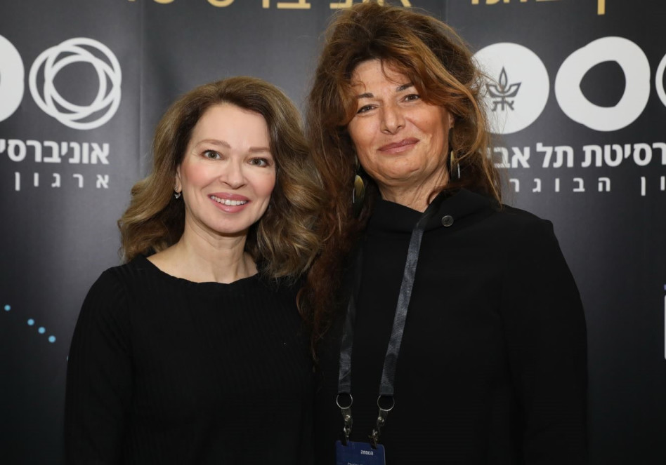 סיגלית בן חיון וקרן שקד	