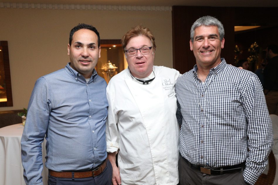 נדב ארנס ויקטור גלוגר ויוסי אדרי (צילום: רפי דלויה)