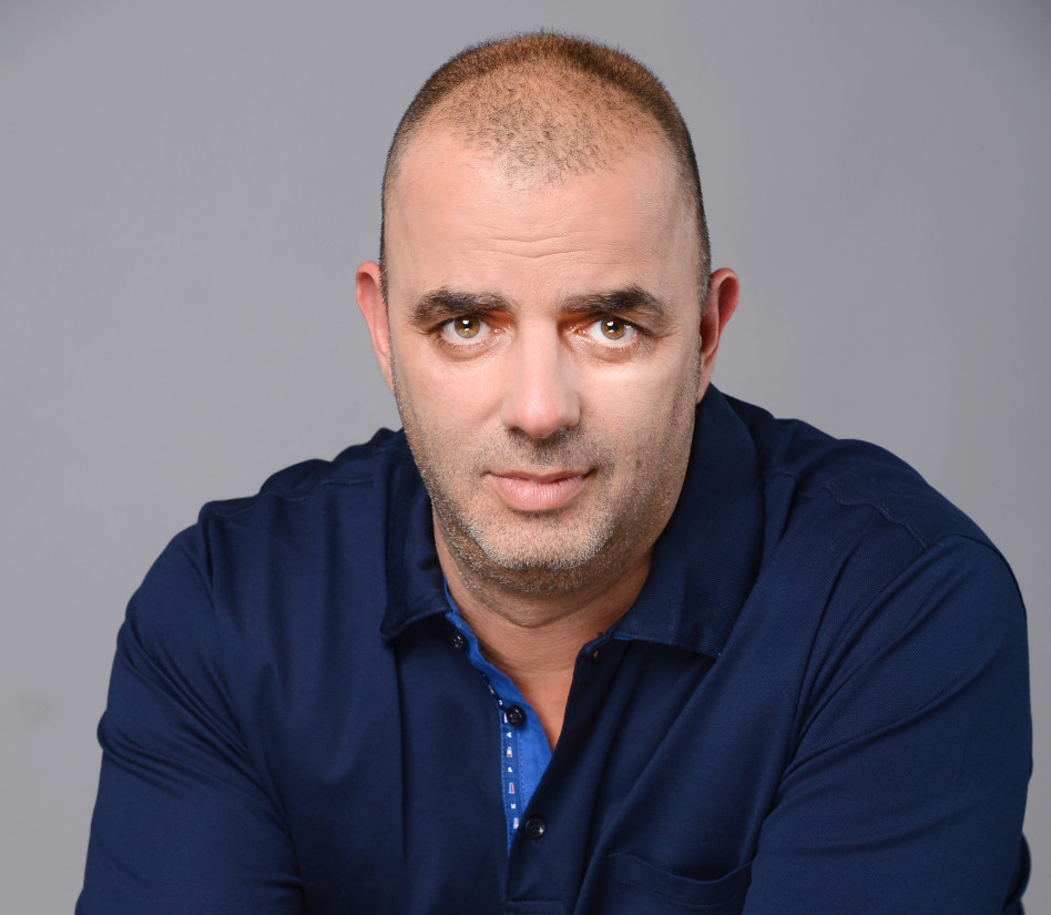 אייל רביד ויקטורי (צילום: אבי רוקח)