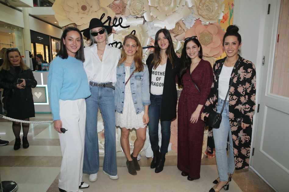 גם הן הגיעו. שי לי שינדלר, נטע גרטי, חן אמסלם, יערה בנבנישתי, שביט ויזל ואנה