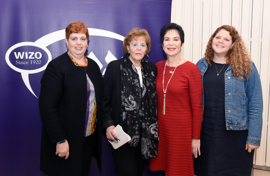 יובל אלון, רבקה לזובסקי, עדנה ארבל ושגית אלון (צילום: כפיר סיוון)