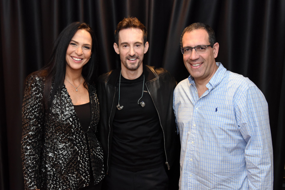 שמוליק ארבל, עברי לידר ויפעת אורון (צילום כפיר סיון)