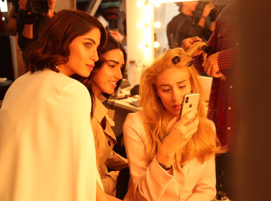 זמן לסלפי מראה