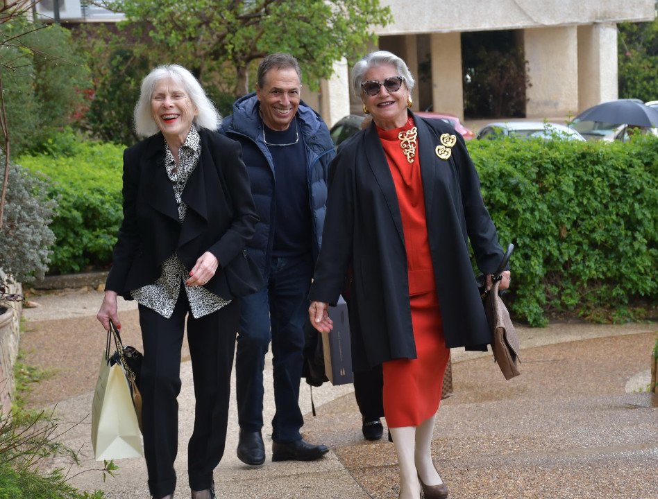 שרה סלע, אריאל יפו וחוה אקירוב