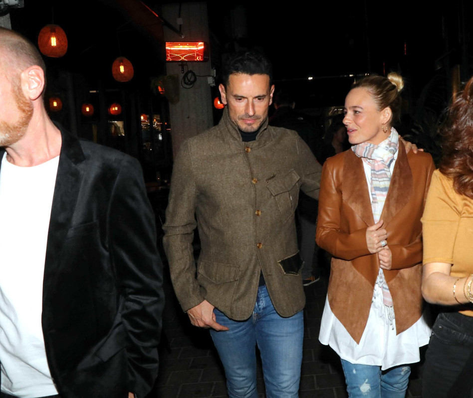 צמודים וחמודים