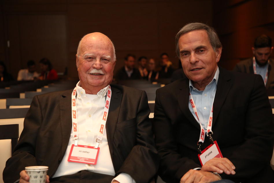 אמנון דיק ושלמה זיו