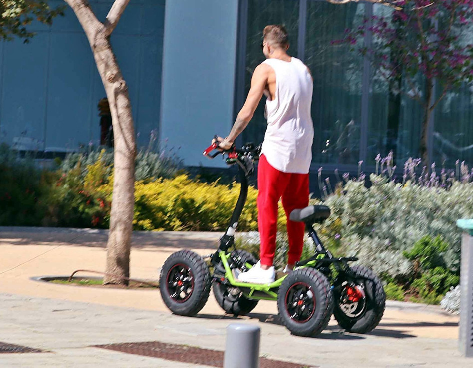 הלו, תשמור על עצמך. בן אל תבורי (צילומים: אמיר מאירי)