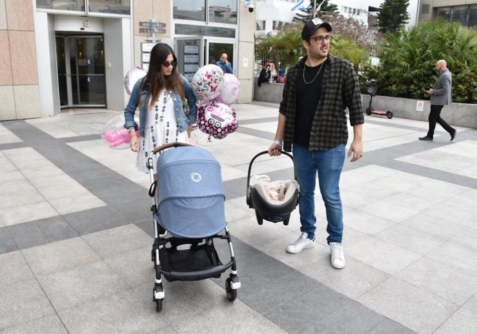 תזמינו אותנו לבריתה?