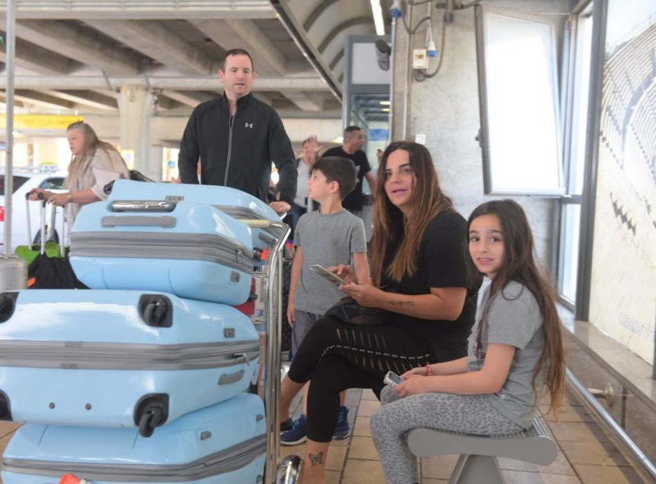 אופירה אסייג, גילי מנקין (צילום: אבשלום ששוני)