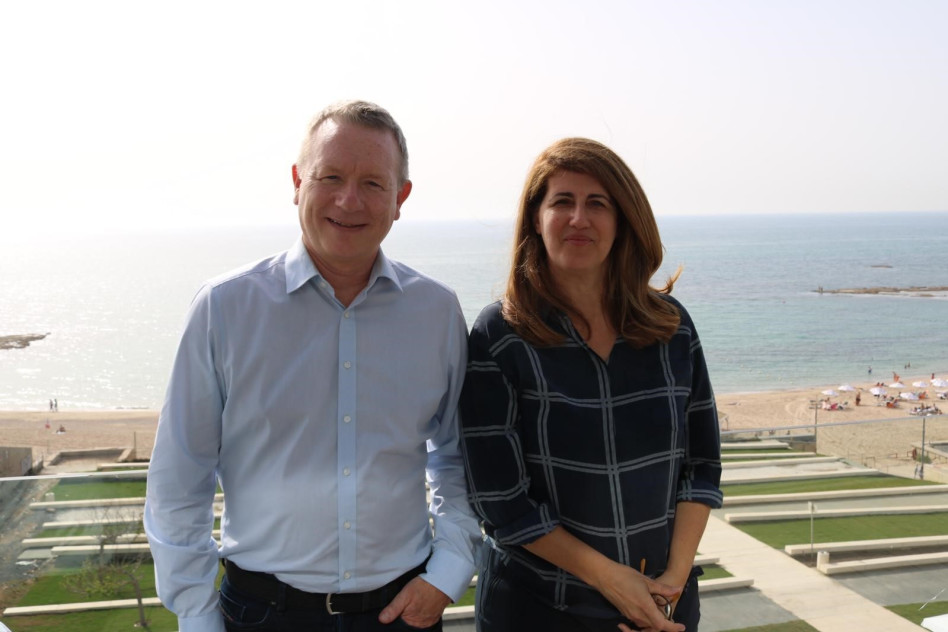 אפרת דובדבני ויון אולה סאנד (צילום: חן שנהב)