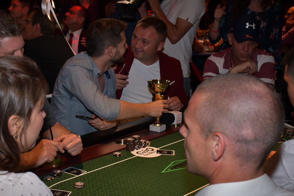 קיבל גביע? סמיון גרפמן